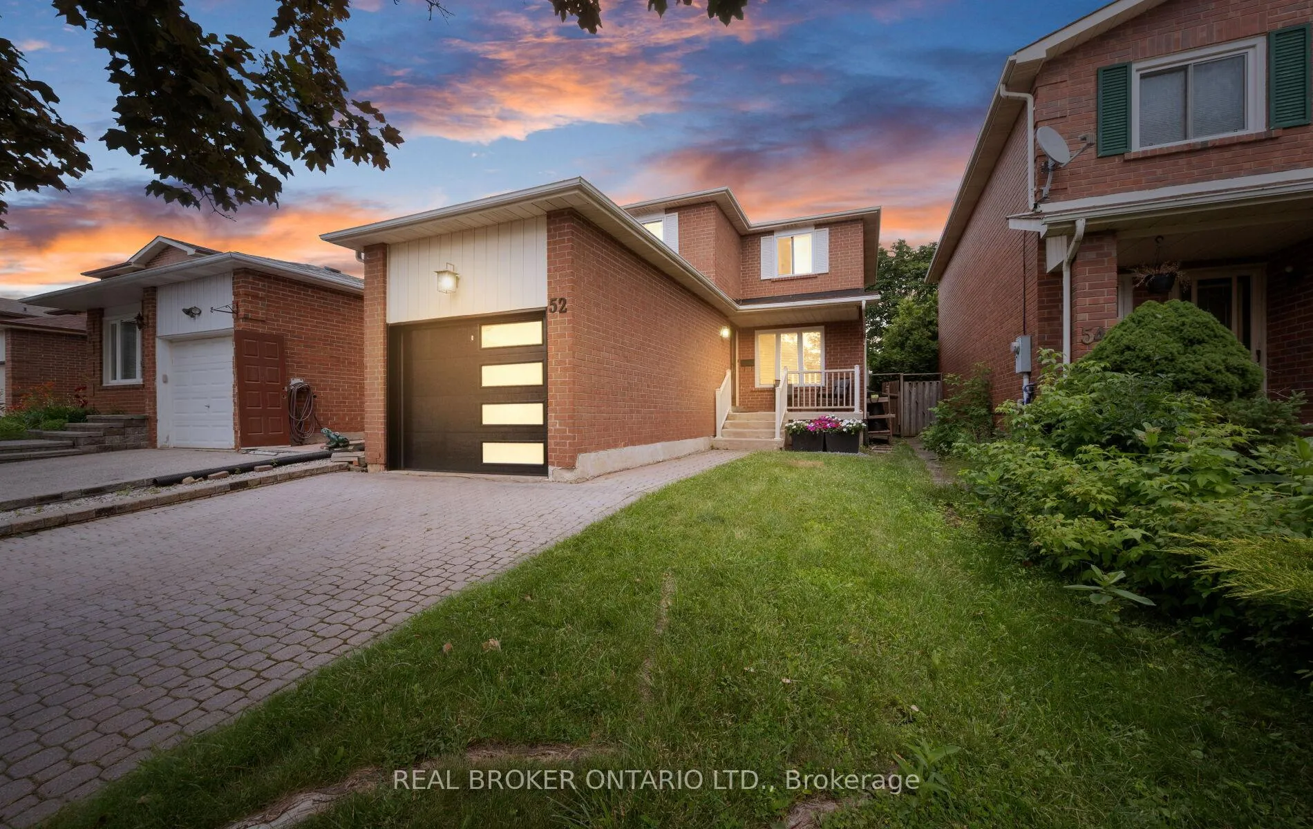 Photo 1 of 52 Vivaldi Crescent, Brampton, Brampton South — HOMEH