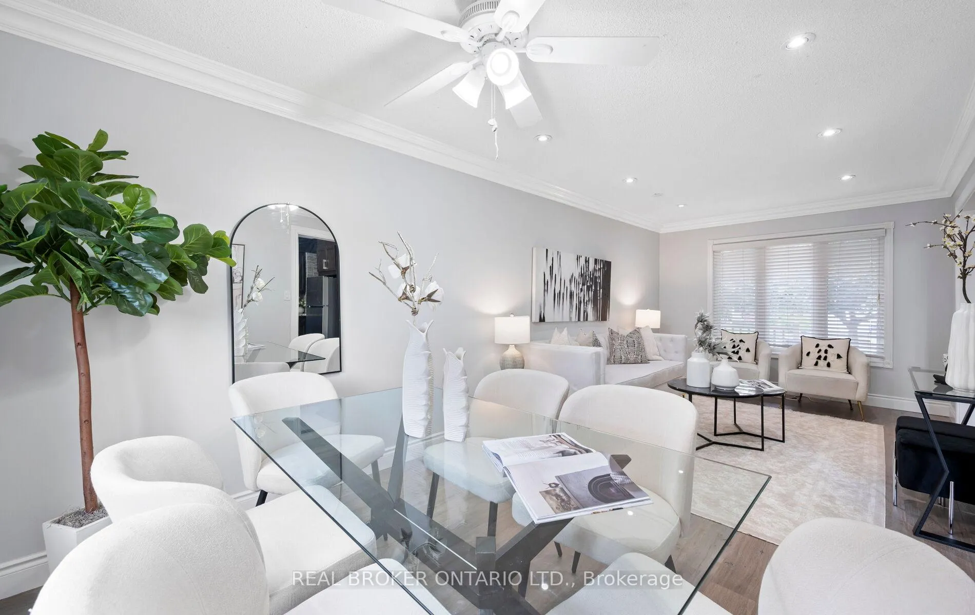 Photo 6 of 52 Vivaldi Crescent, Brampton, Brampton South — HOMEH
