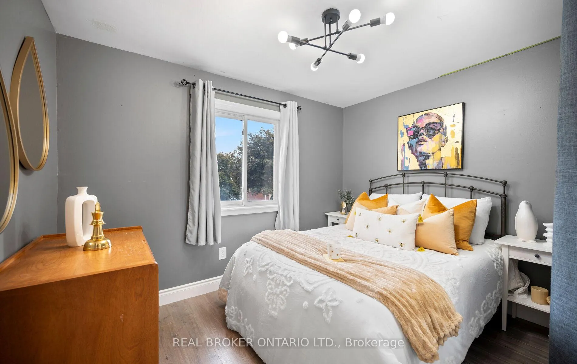 Photo 18 of 52 Vivaldi Crescent, Brampton, Brampton South — HOMEH
