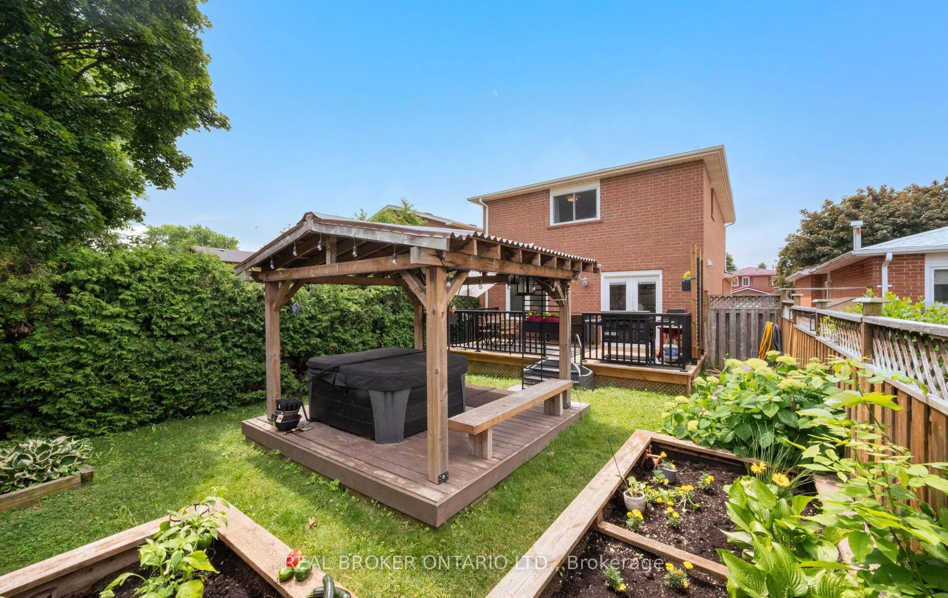 Photo 26 of 52 Vivaldi Crescent, Brampton, Brampton South — HOMEH