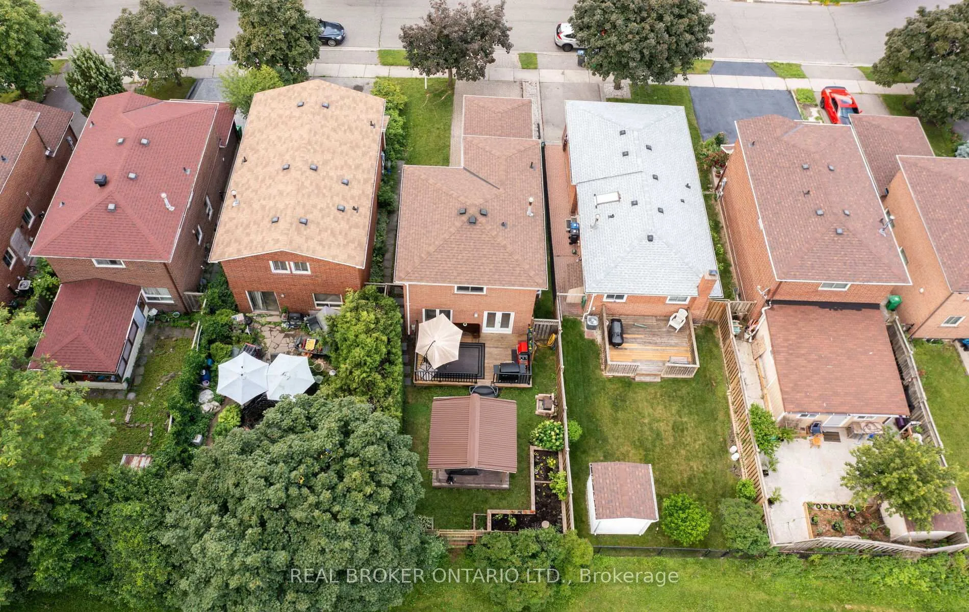 Photo 27 of 52 Vivaldi Crescent, Brampton, Brampton South — HOMEH