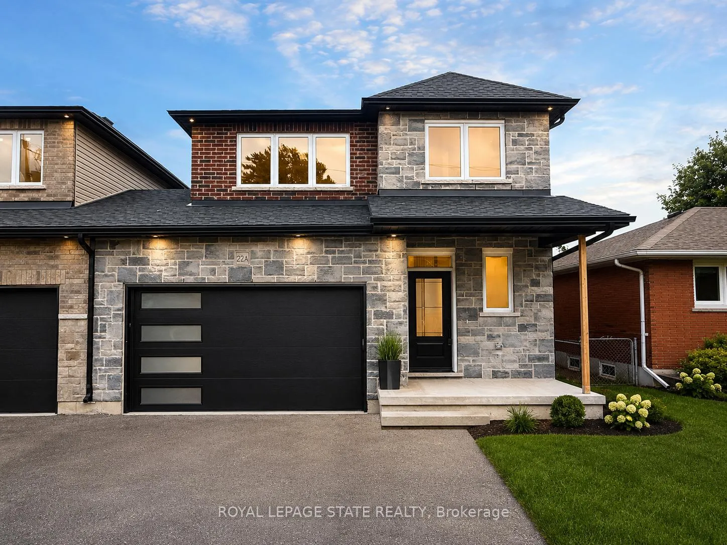 Photo 1 of 22-A Alpine Avenue, Hamilton, Stoney Creek — HOMEH