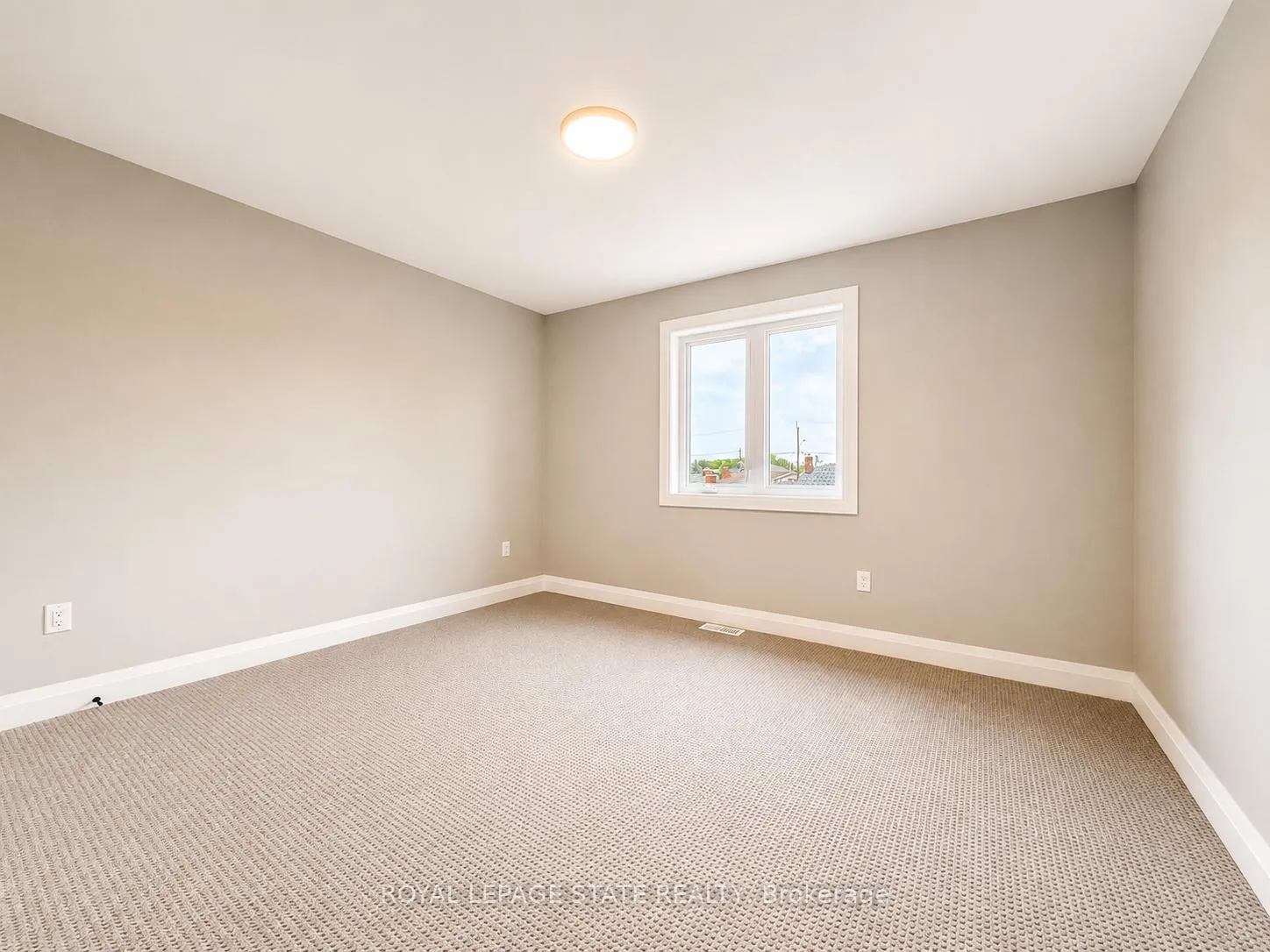 Photo 21 of 22-A Alpine Avenue, Hamilton, Stoney Creek — HOMEH