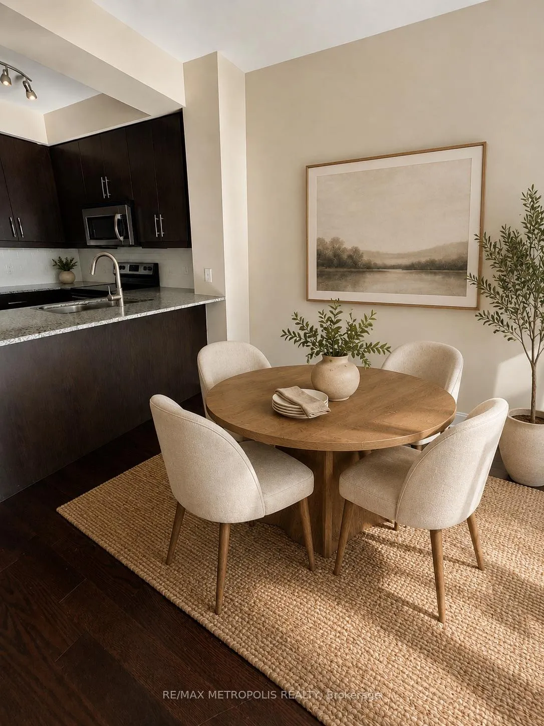 Photo 4 of Unit 1206, 1 Scott Street, Toronto, Waterfront Communities — HOMEH