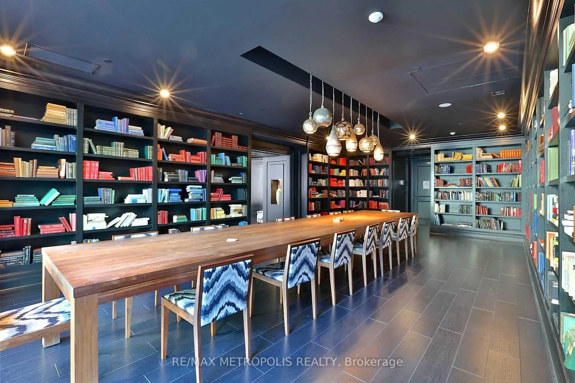 Photo 16 of Unit 1206, 1 Scott Street, Toronto, Waterfront Communities — HOMEH