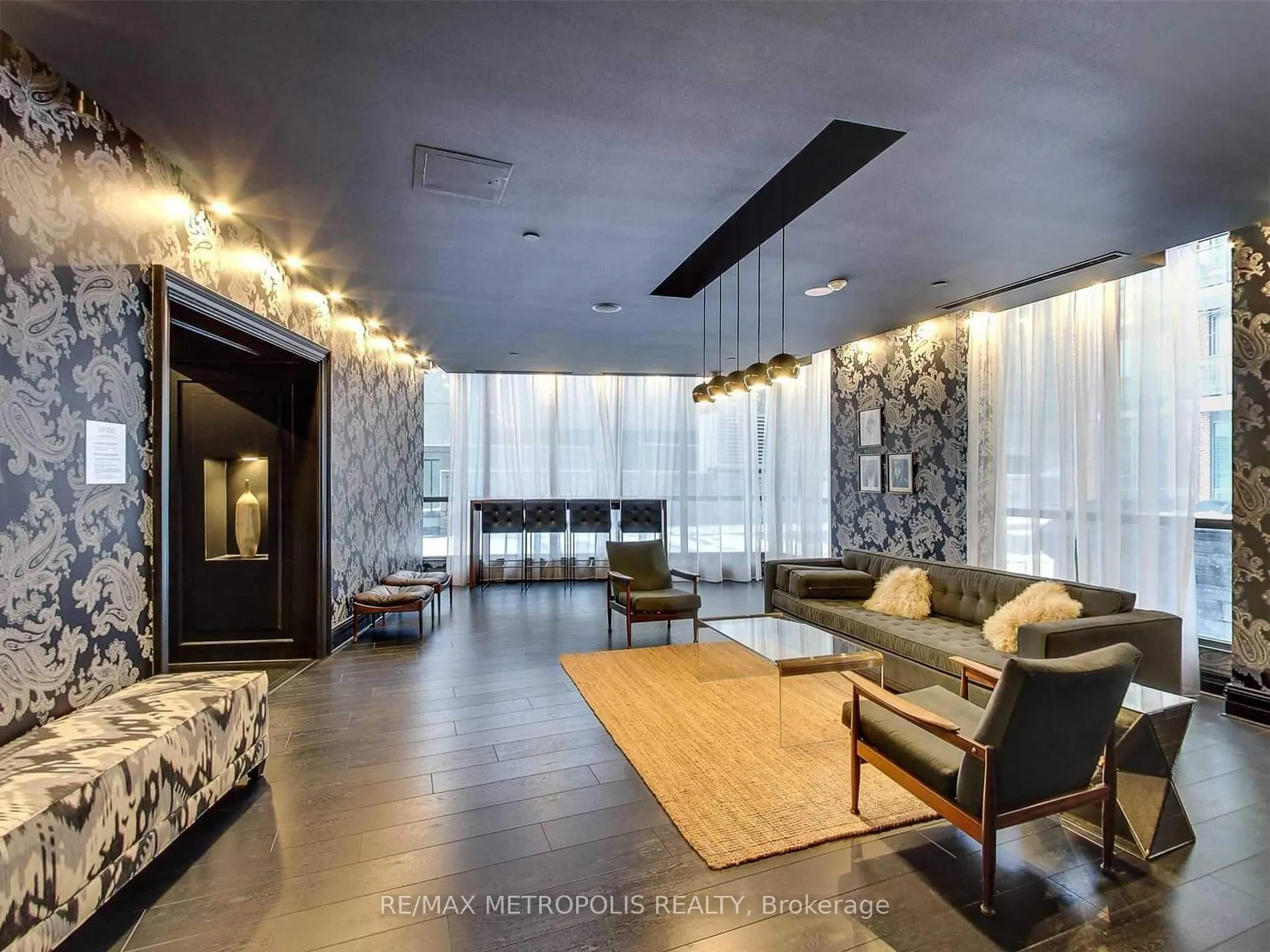 Photo 17 of Unit 1206, 1 Scott Street, Toronto, Waterfront Communities — HOMEH