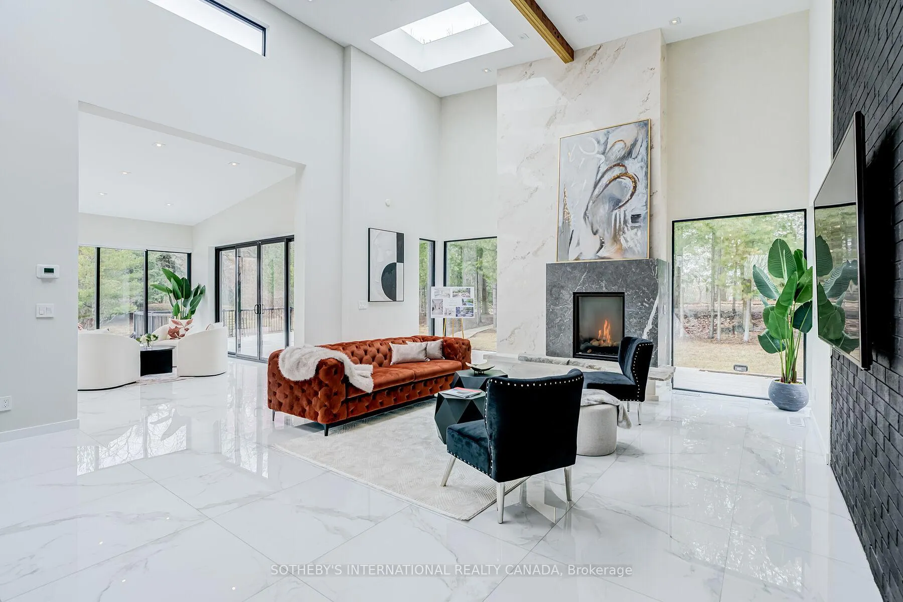 Photo 6 of 4599 Langstaff Road, Vaughan, East Woodbridge — HOMEH