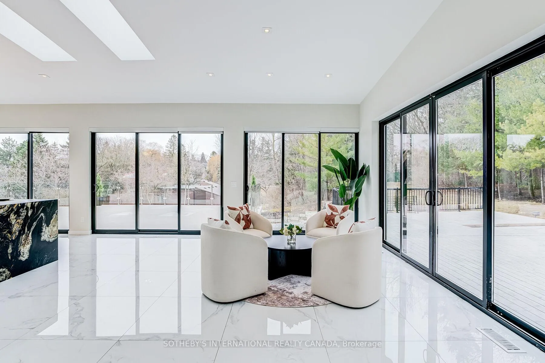 Photo 8 of 4599 Langstaff Road, Vaughan, East Woodbridge — HOMEH
