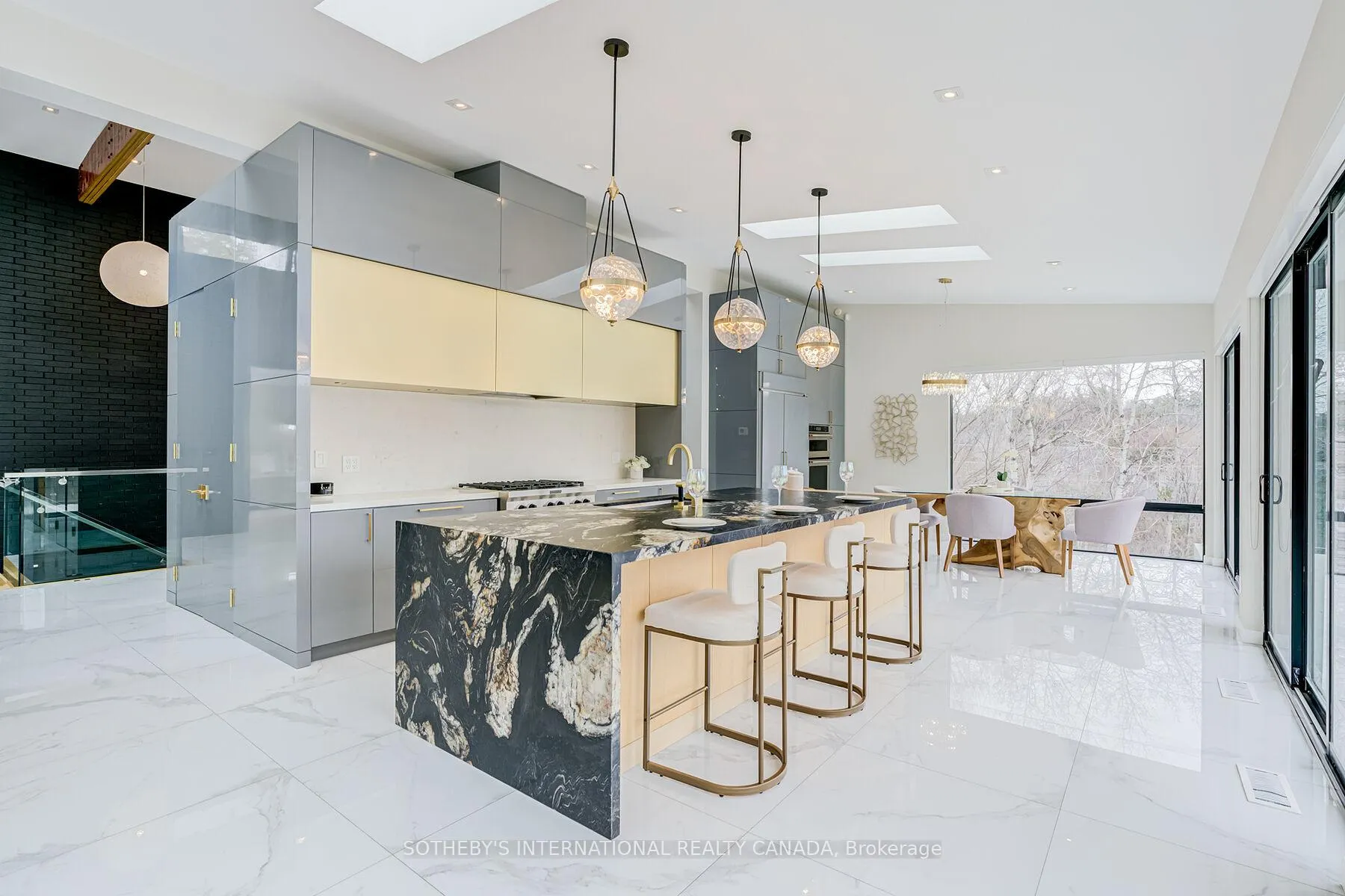 Photo 10 of 4599 Langstaff Road, Vaughan, East Woodbridge — HOMEH