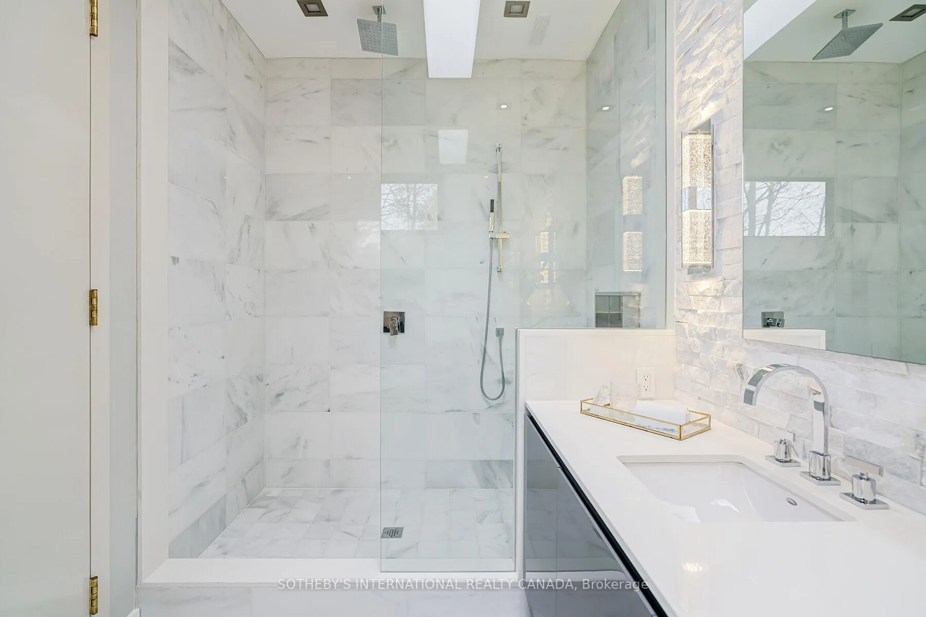 Photo 18 of 4599 Langstaff Road, Vaughan, East Woodbridge — HOMEH