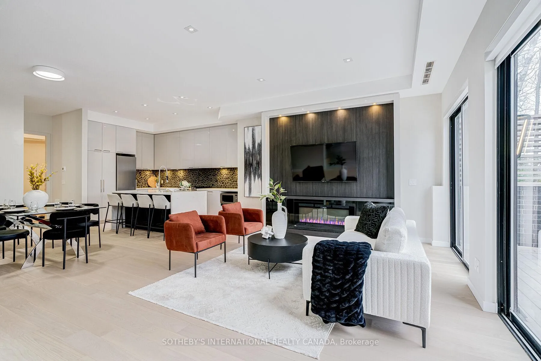Photo 22 of 4599 Langstaff Road, Vaughan, East Woodbridge — HOMEH