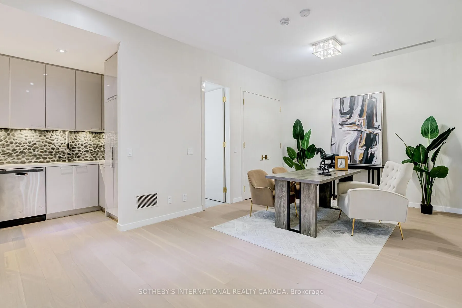Photo 37 of 4599 Langstaff Road, Vaughan, East Woodbridge — HOMEH