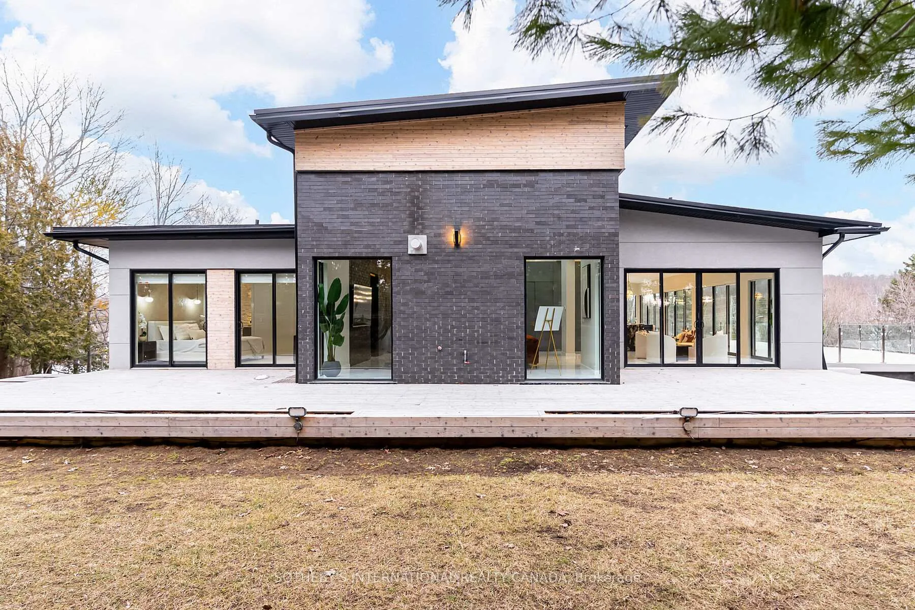 Photo 42 of 4599 Langstaff Road, Vaughan, East Woodbridge — HOMEH