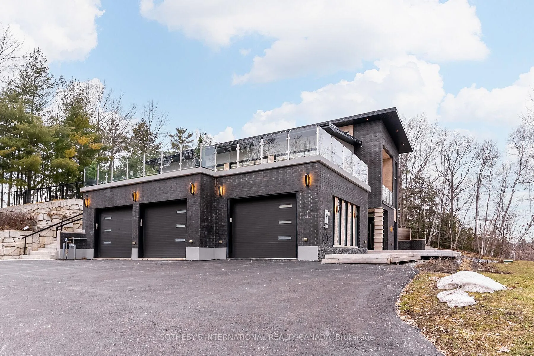 Photo 44 of 4599 Langstaff Road, Vaughan, East Woodbridge — HOMEH