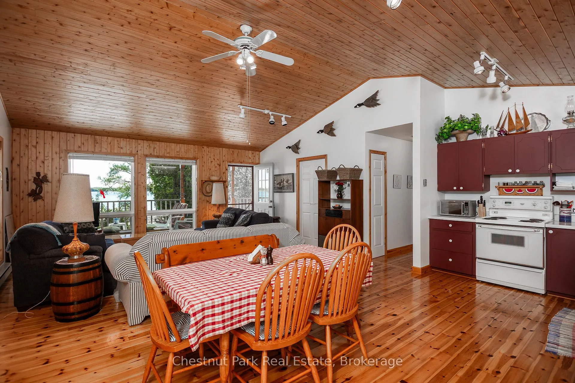 Photo 15 of 11 Eagle Road, Northern Bruce Peninsula — HOMEH