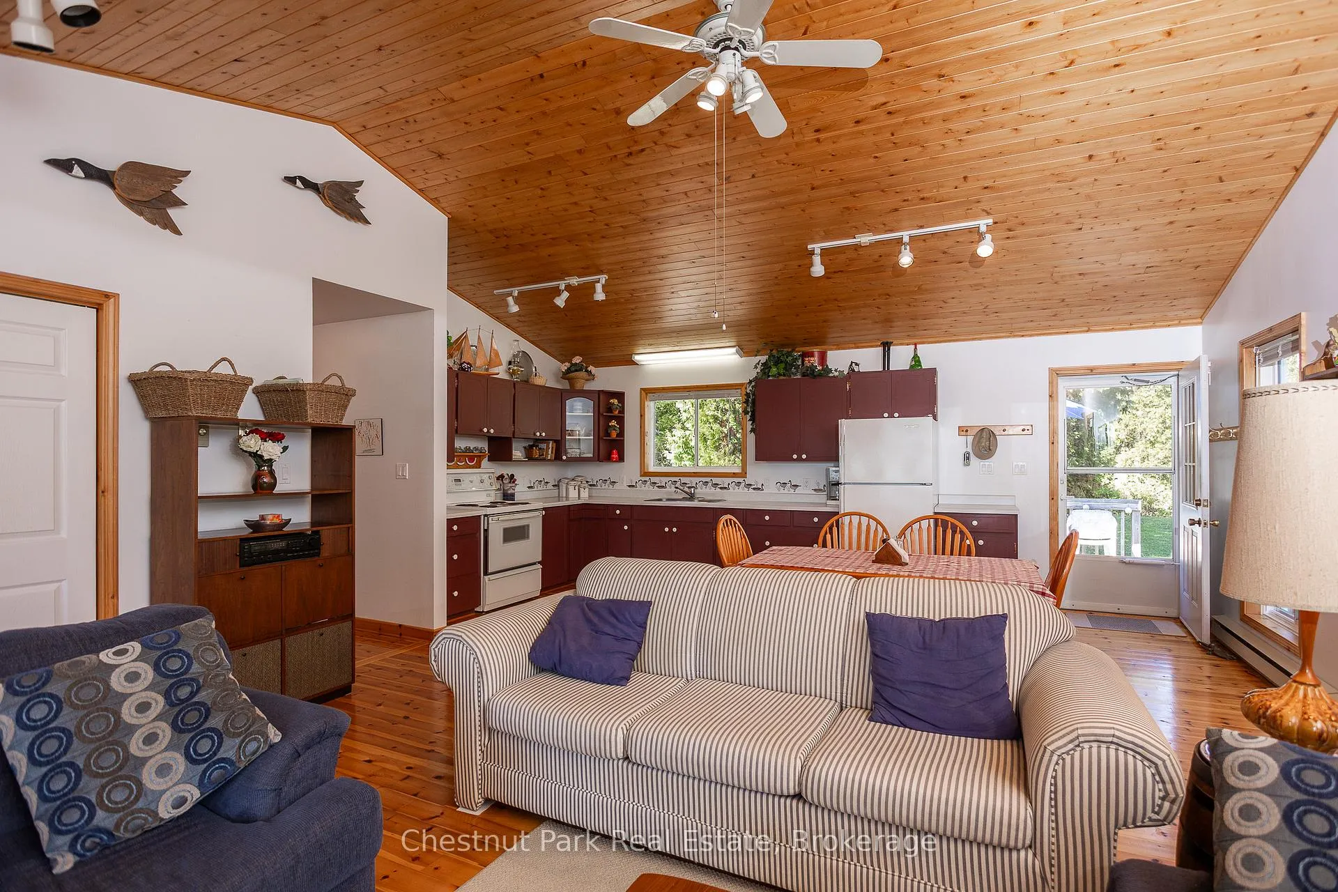 Photo 23 of 11 Eagle Road, Northern Bruce Peninsula — HOMEH
