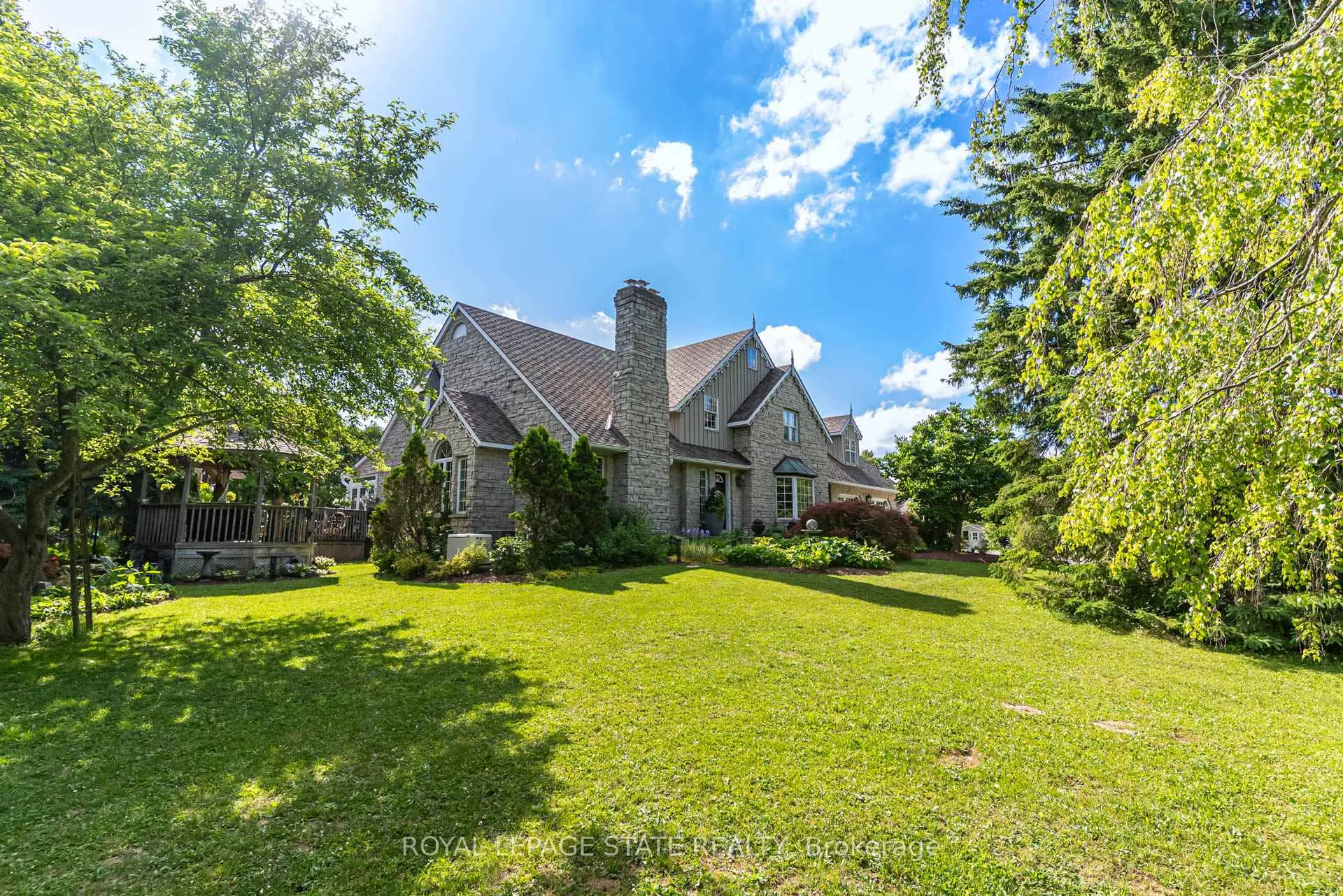 Photo 3 of 2134 Maplewood Road, Wellesley — HOMEH