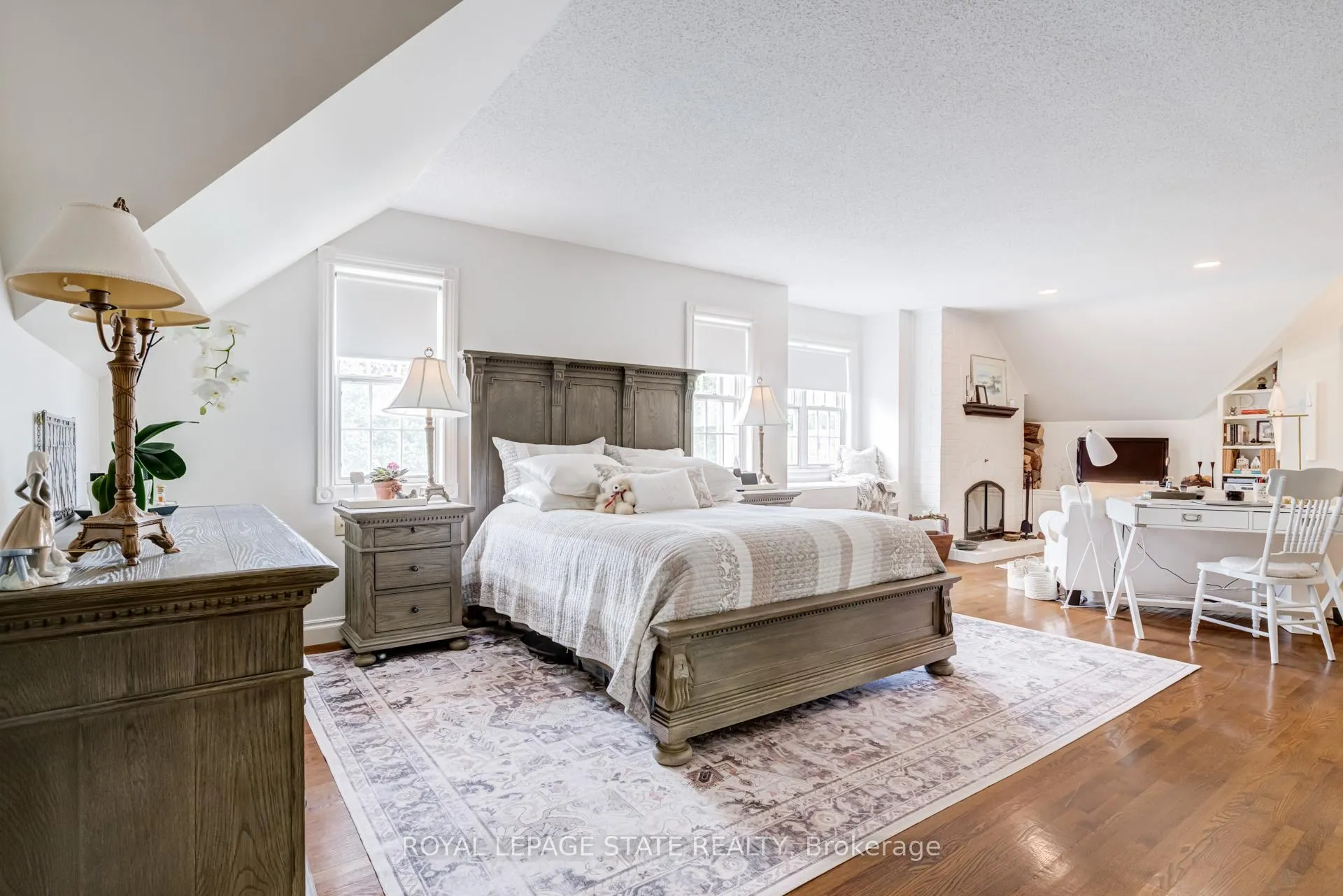 Photo 25 of 2134 Maplewood Road, Wellesley — HOMEH