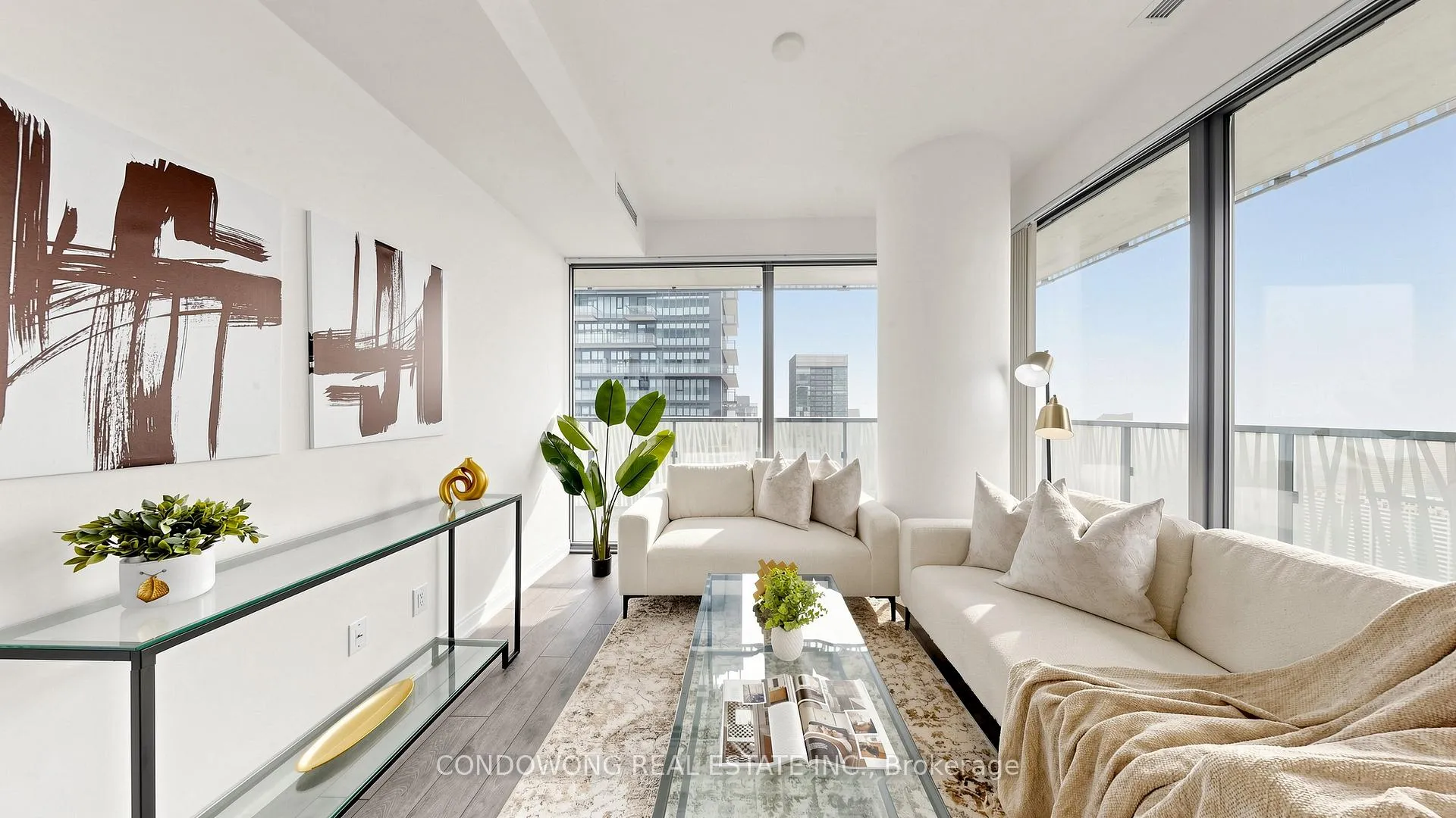 Photo 3 of Unit 4203, 50 Charles Street E, Toronto, Church-Yonge Corridor — HOMEH