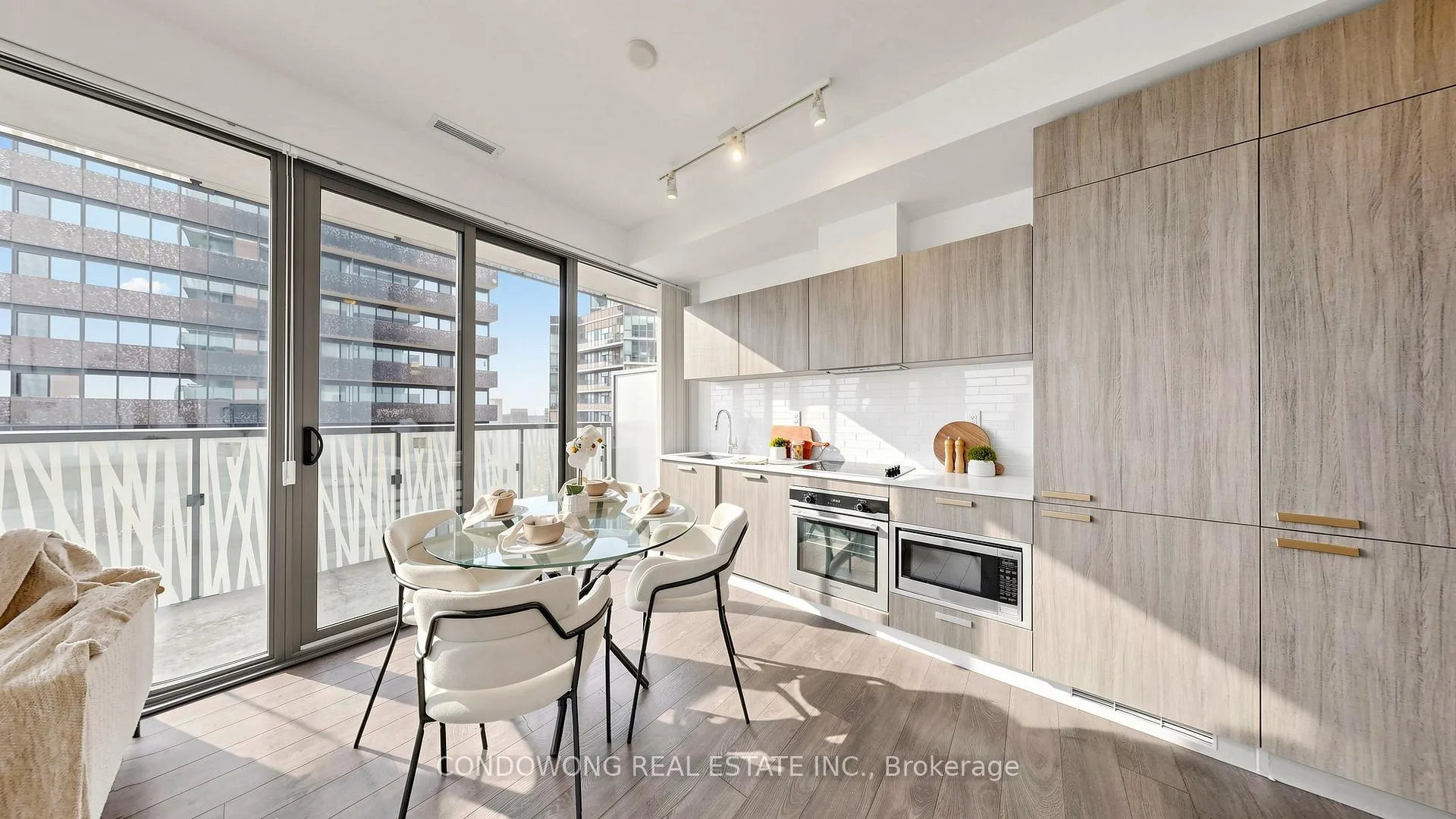 Photo 7 of Unit 4203, 50 Charles Street E, Toronto, Church-Yonge Corridor — HOMEH