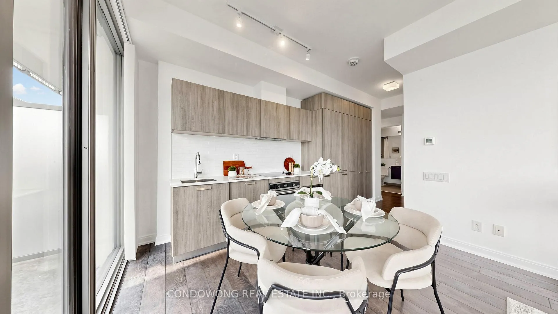 Photo 8 of Unit 4203, 50 Charles Street E, Toronto, Church-Yonge Corridor — HOMEH