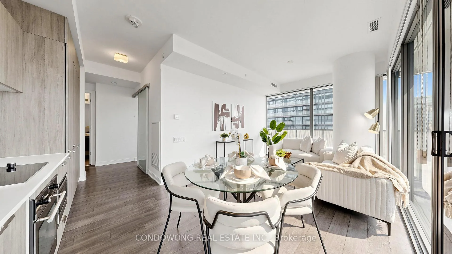 Photo 9 of Unit 4203, 50 Charles Street E, Toronto, Church-Yonge Corridor — HOMEH