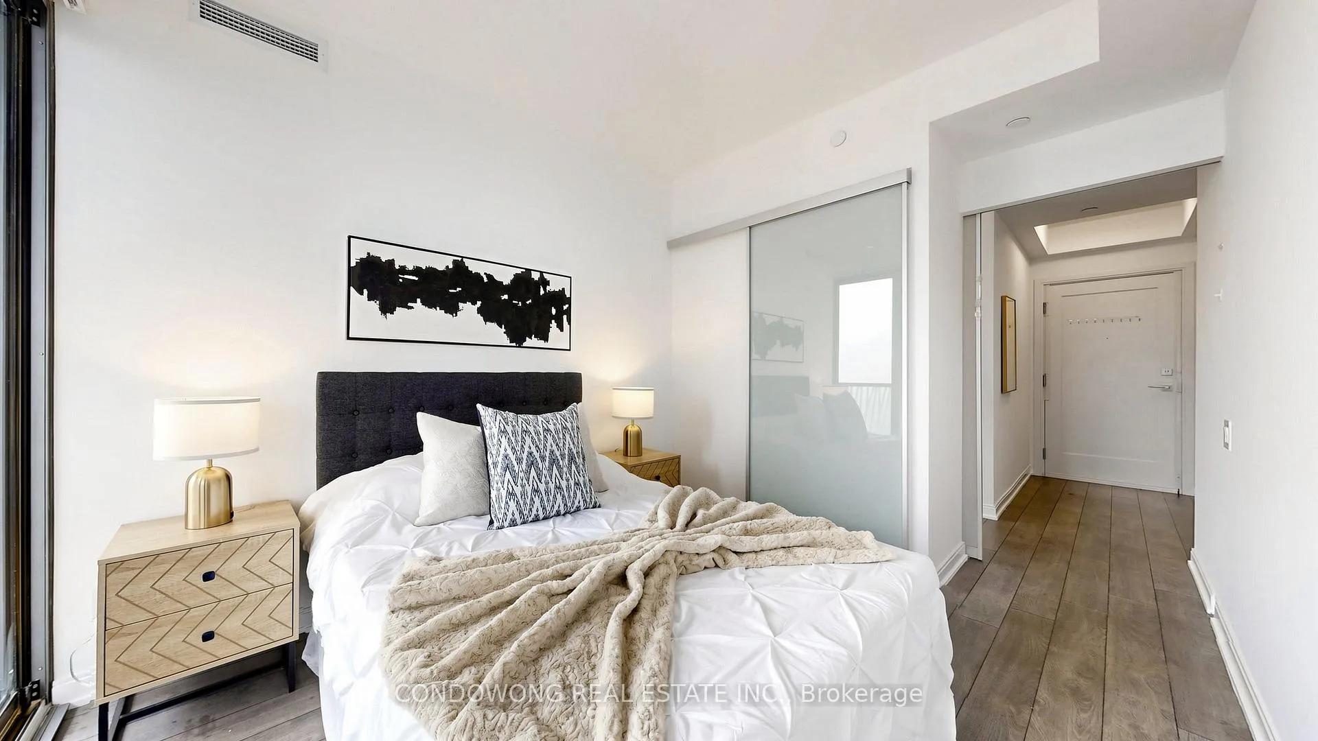 Photo 14 of Unit 4203, 50 Charles Street E, Toronto, Church-Yonge Corridor — HOMEH