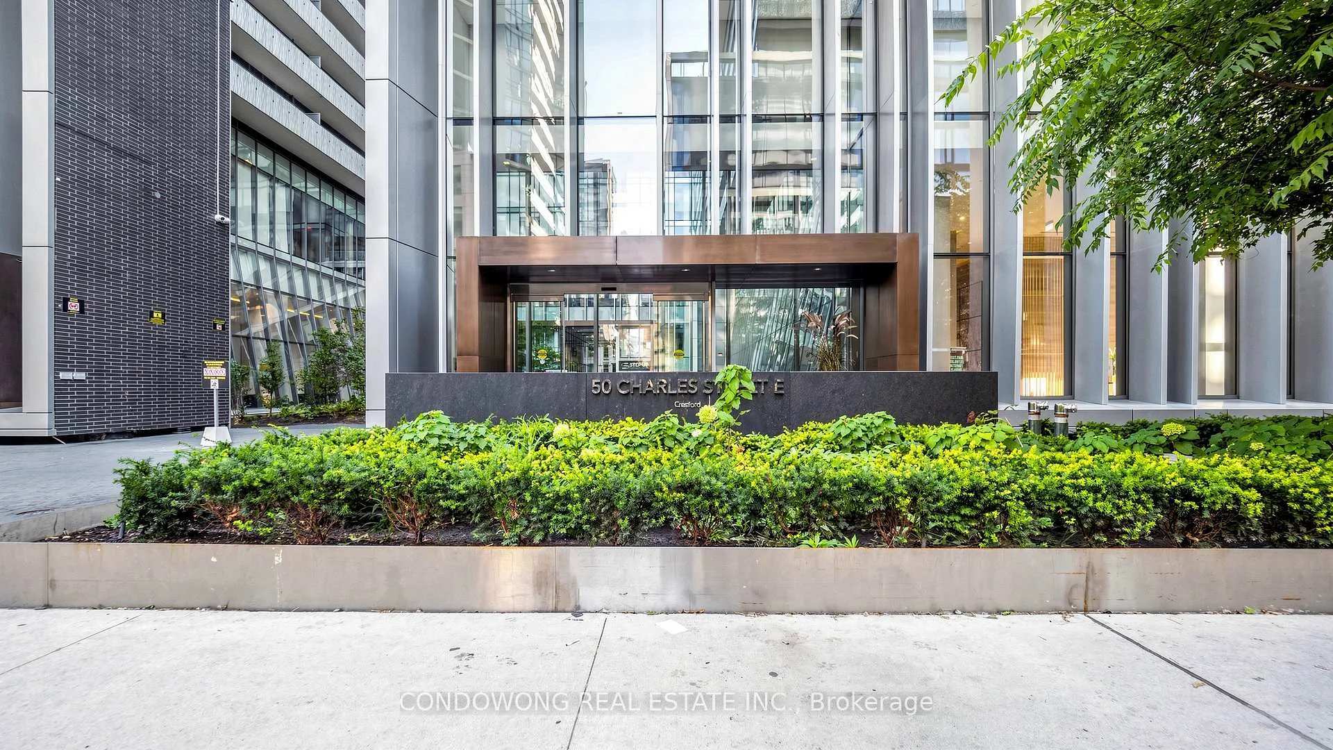 Photo 42 of Unit 4203, 50 Charles Street E, Toronto, Church-Yonge Corridor — HOMEH