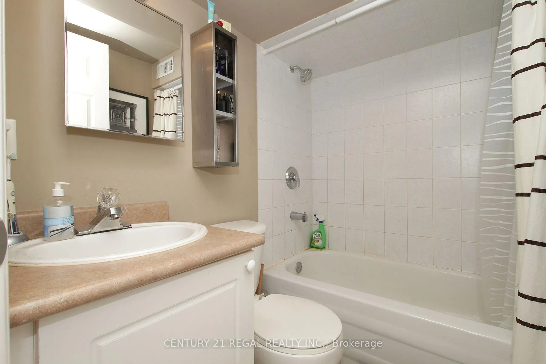 Photo 5 of Unit Lower, 1117 Queen Street E, Toronto, South Riverdale — HOMEH