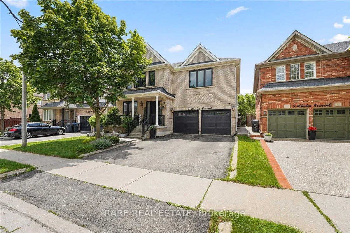 Photo 2 of 62 Hiberton Crescent, Brampton, Fletcher's Meadow — HOMEH