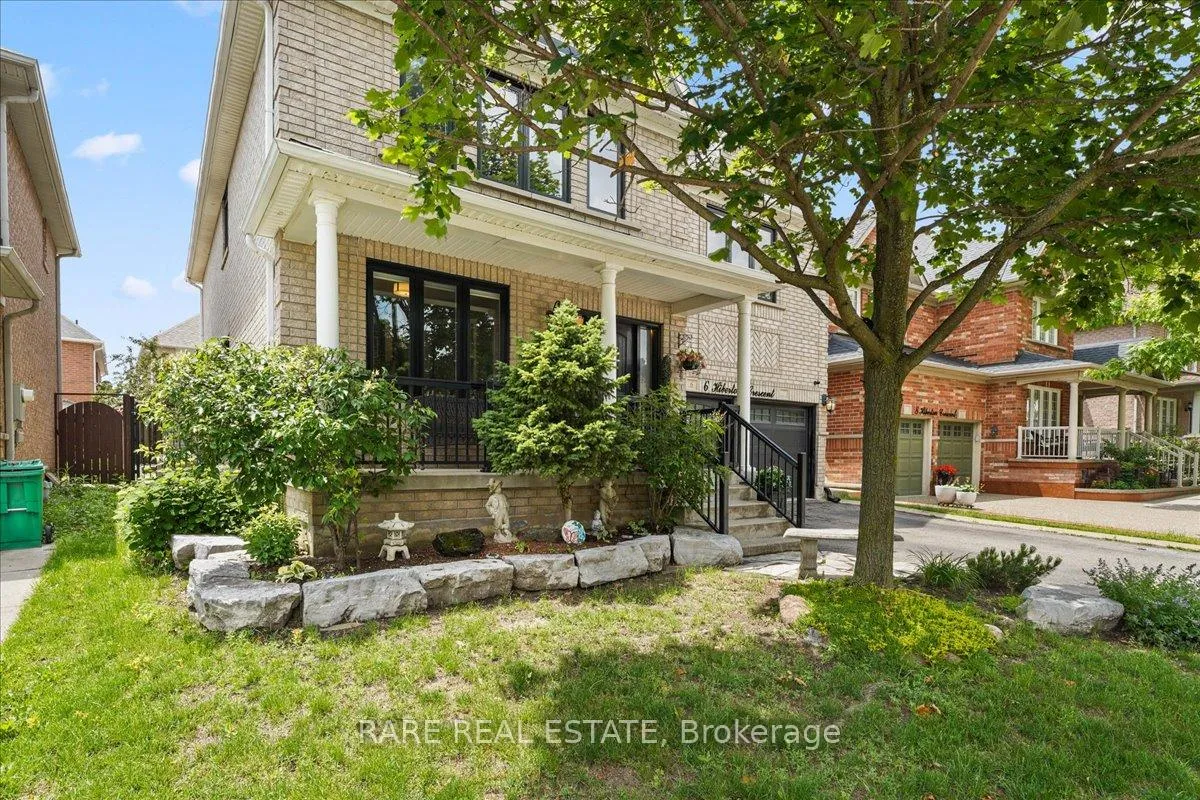 Photo 3 of 62 Hiberton Crescent, Brampton, Fletcher's Meadow — HOMEH