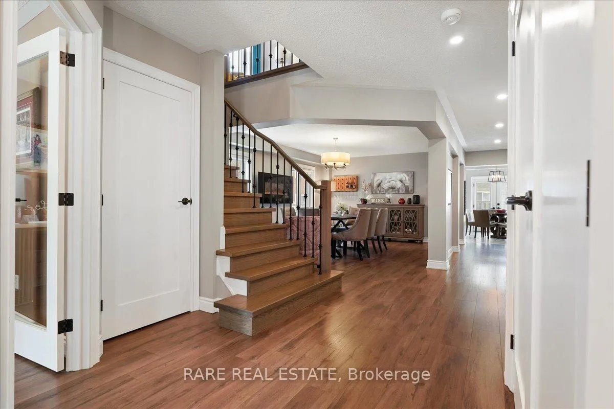 Photo 7 of 62 Hiberton Crescent, Brampton, Fletcher's Meadow — HOMEH