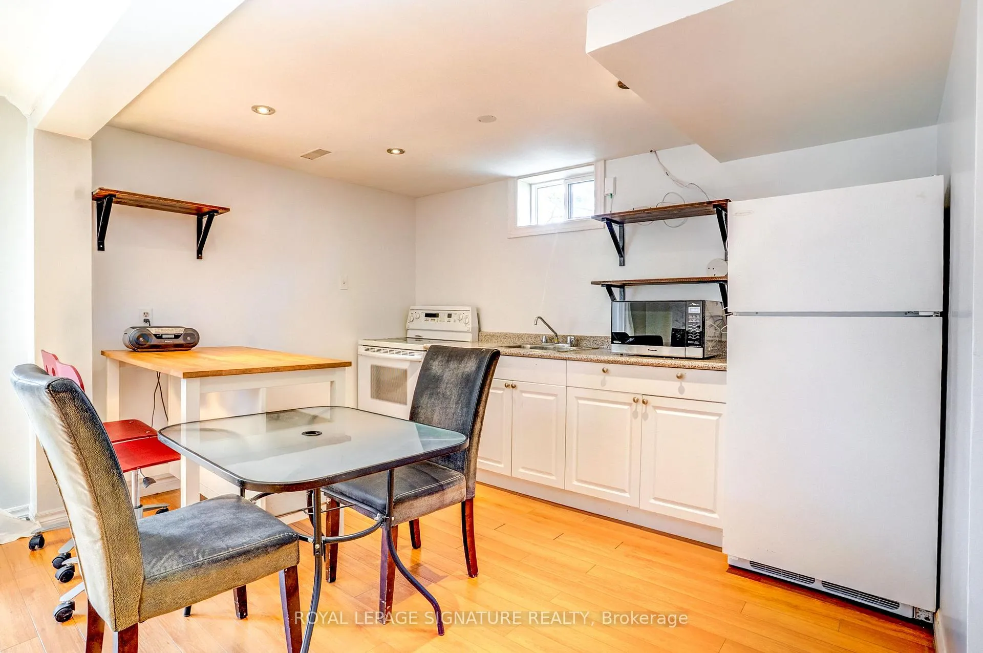 Photo 6 of Unit BSMT, 17 Avis Crescent, Toronto, O'Connor-Parkview — HOMEH