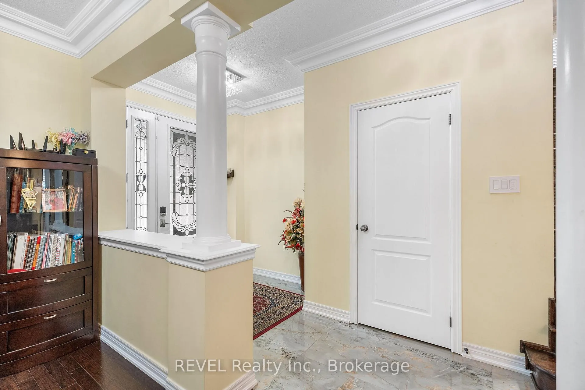 Photo 6 of 8892 Kudlac Street, Niagara Falls, Forestview — HOMEH