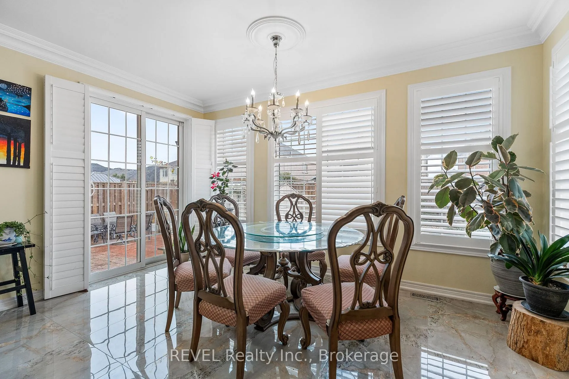 Photo 16 of 8892 Kudlac Street, Niagara Falls, Forestview — HOMEH