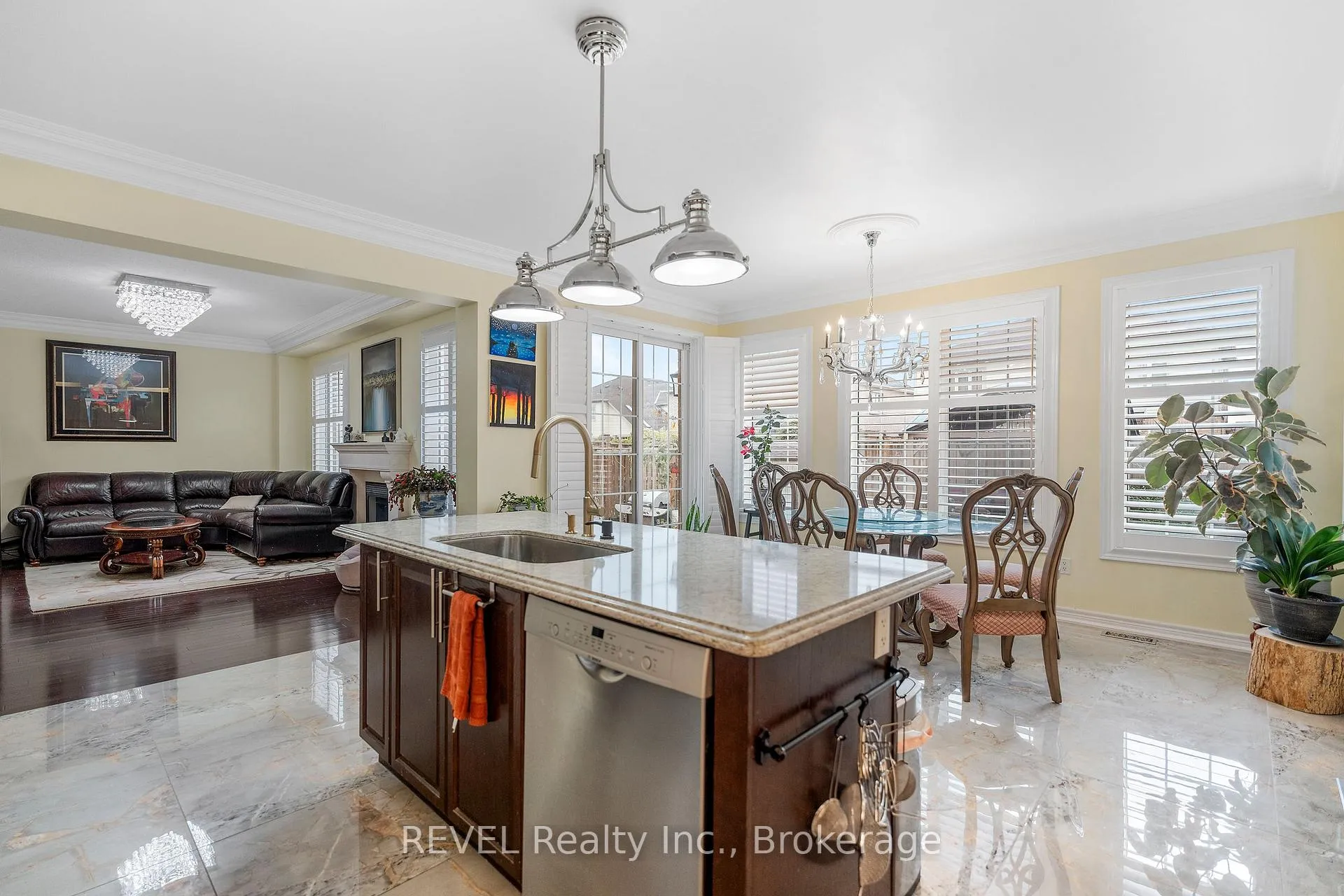 Photo 23 of 8892 Kudlac Street, Niagara Falls, Forestview — HOMEH