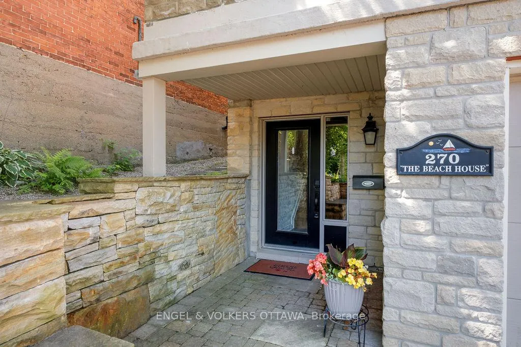 Photo 2 of 270 Royal Avenue, Ottawa, Westboro West — HOMEH