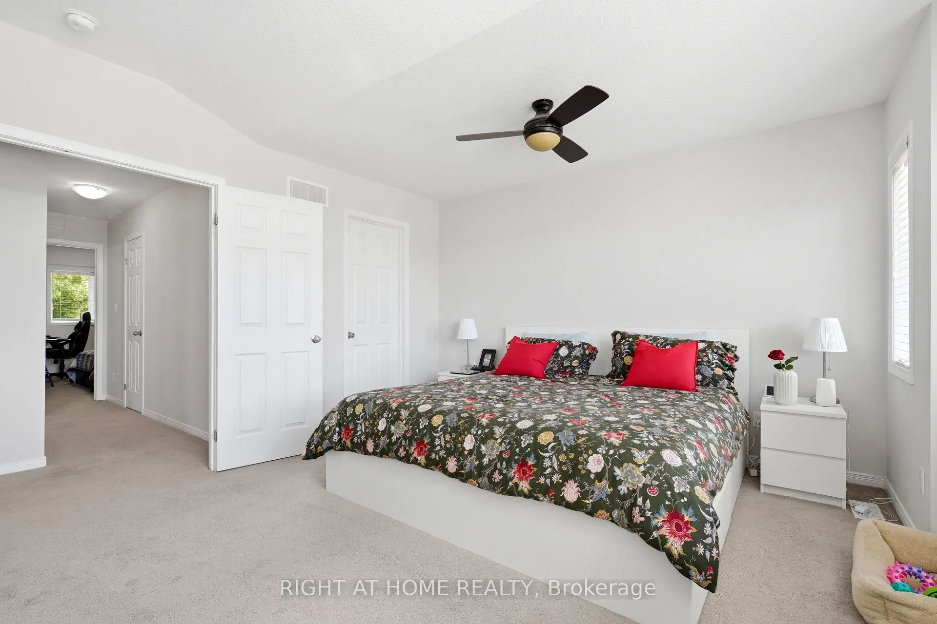Photo 13 of 153 Maitland Street, Kitchener, Huron Park — HOMEH