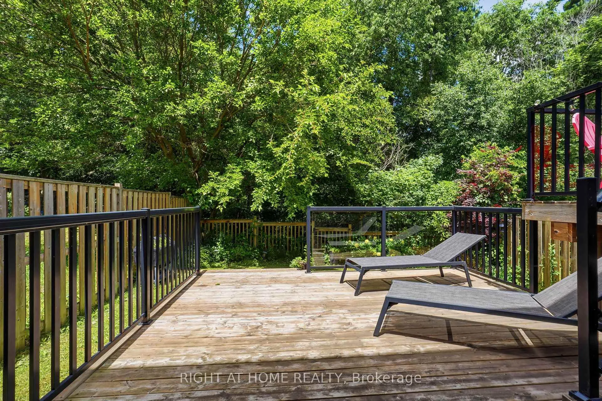 Photo 22 of 153 Maitland Street, Kitchener, Huron Park — HOMEH
