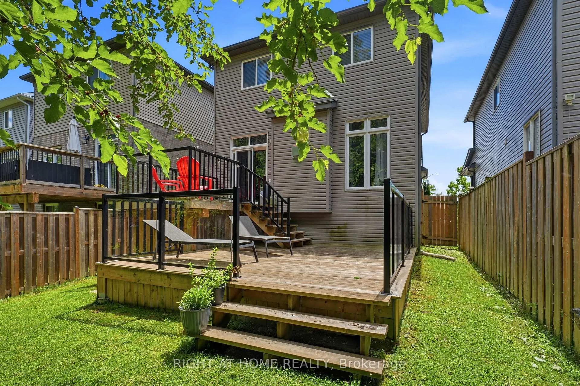 Photo 23 of 153 Maitland Street, Kitchener, Huron Park — HOMEH
