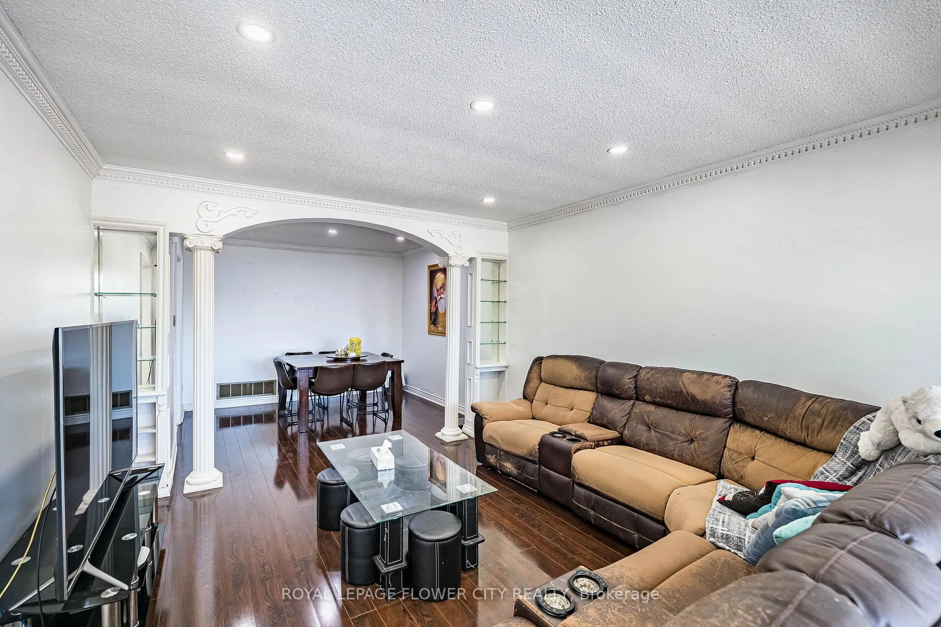 Photo 9 of 148 Dolores Road, North York, Glenfield-Jane Heights — HOMEH