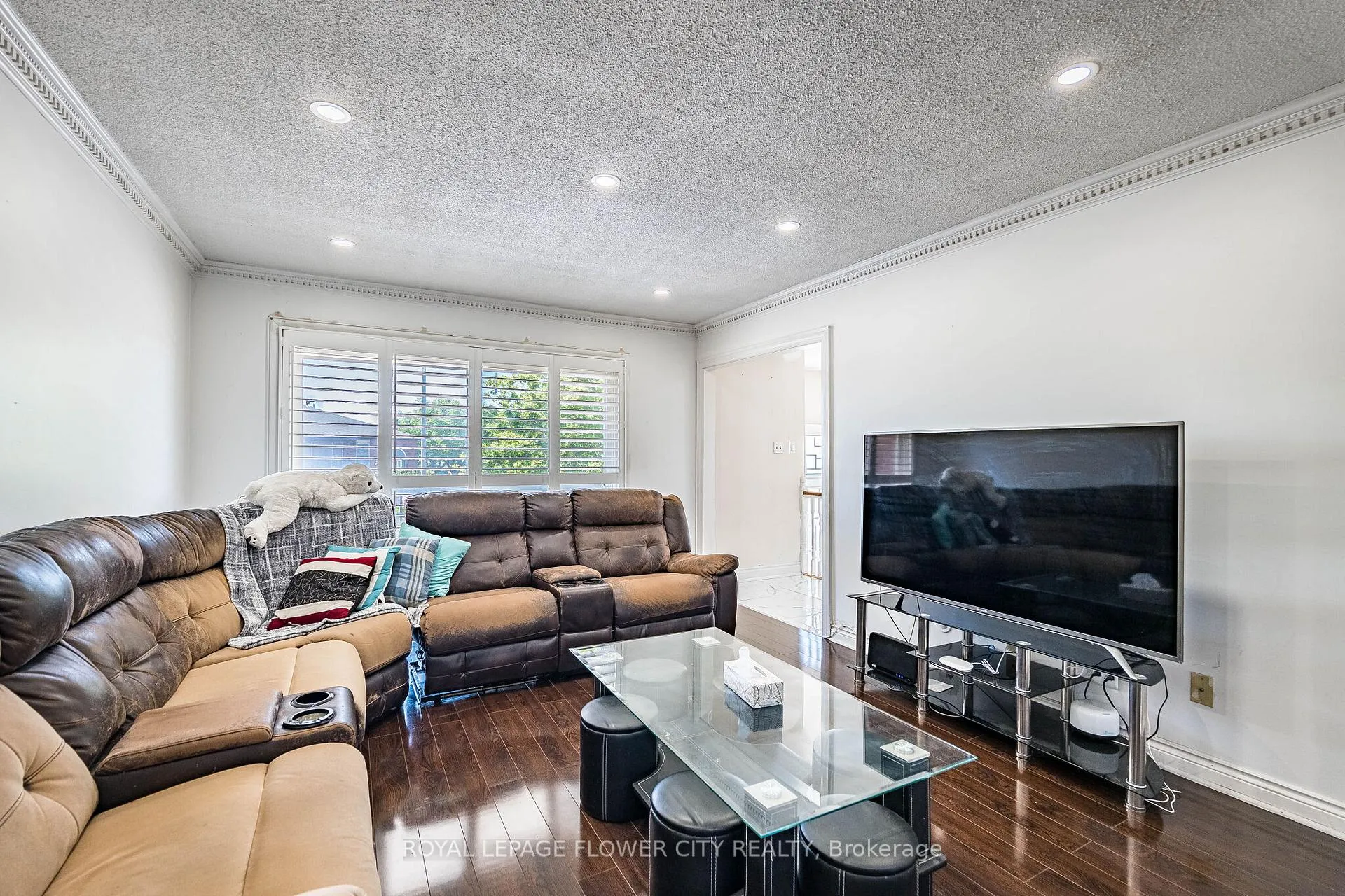 Photo 12 of 148 Dolores Road, North York, Glenfield-Jane Heights — HOMEH