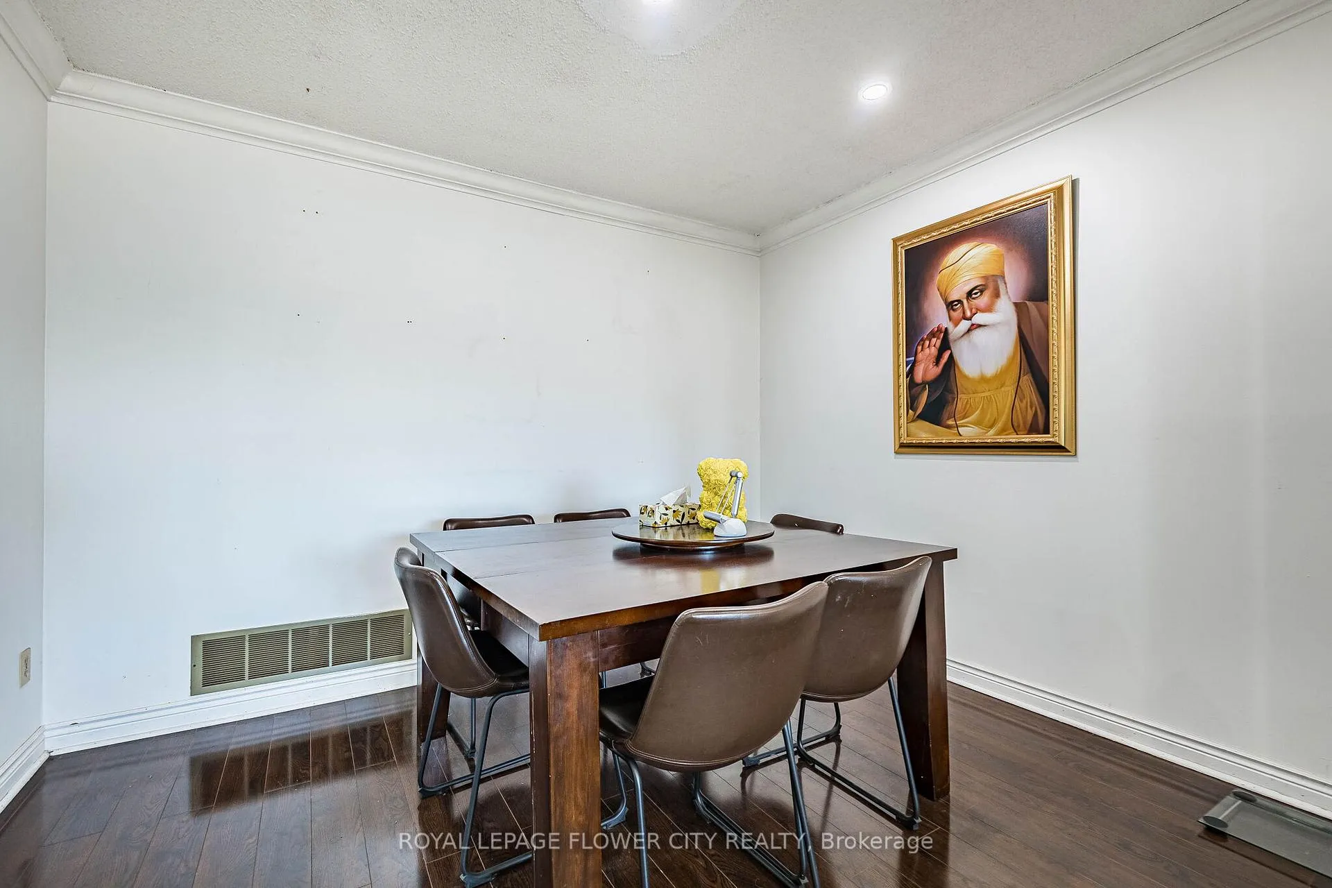 Photo 13 of 148 Dolores Road, North York, Glenfield-Jane Heights — HOMEH