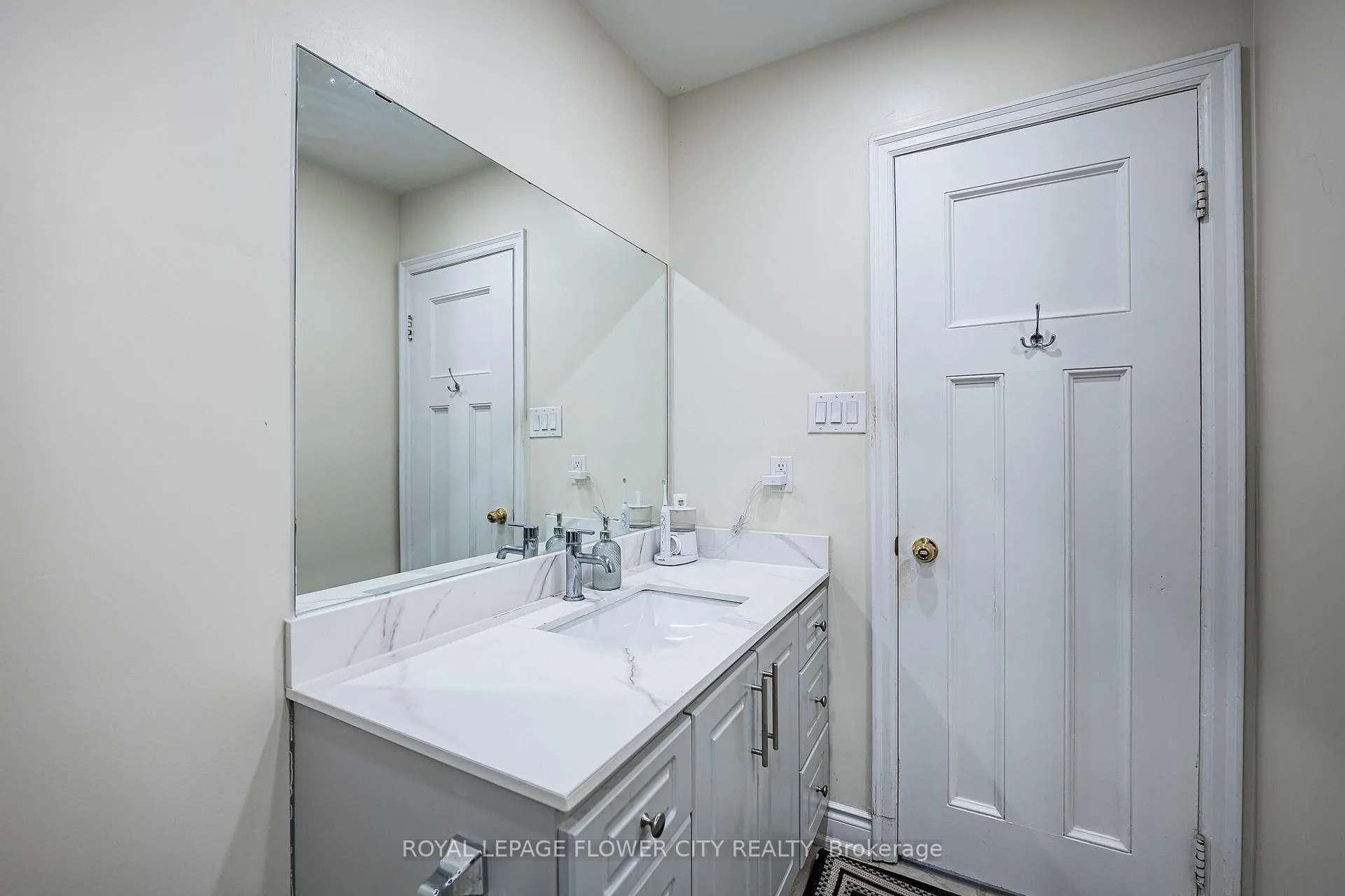 Photo 30 of 148 Dolores Road, North York, Glenfield-Jane Heights — HOMEH
