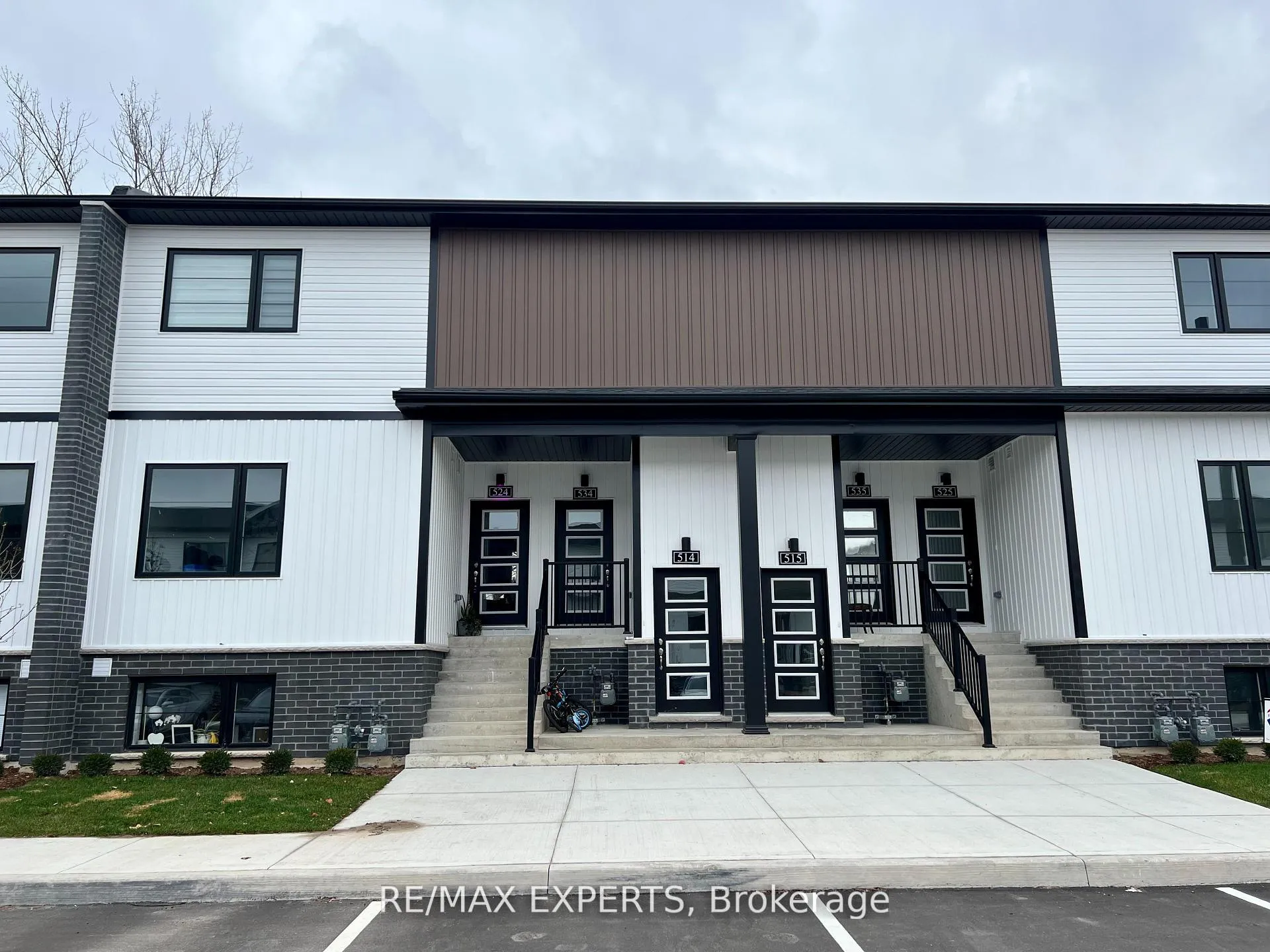 Photo 1 of Unit 534, 4263 Fourth Avenue, Niagara Falls, Downtown — HOMEH