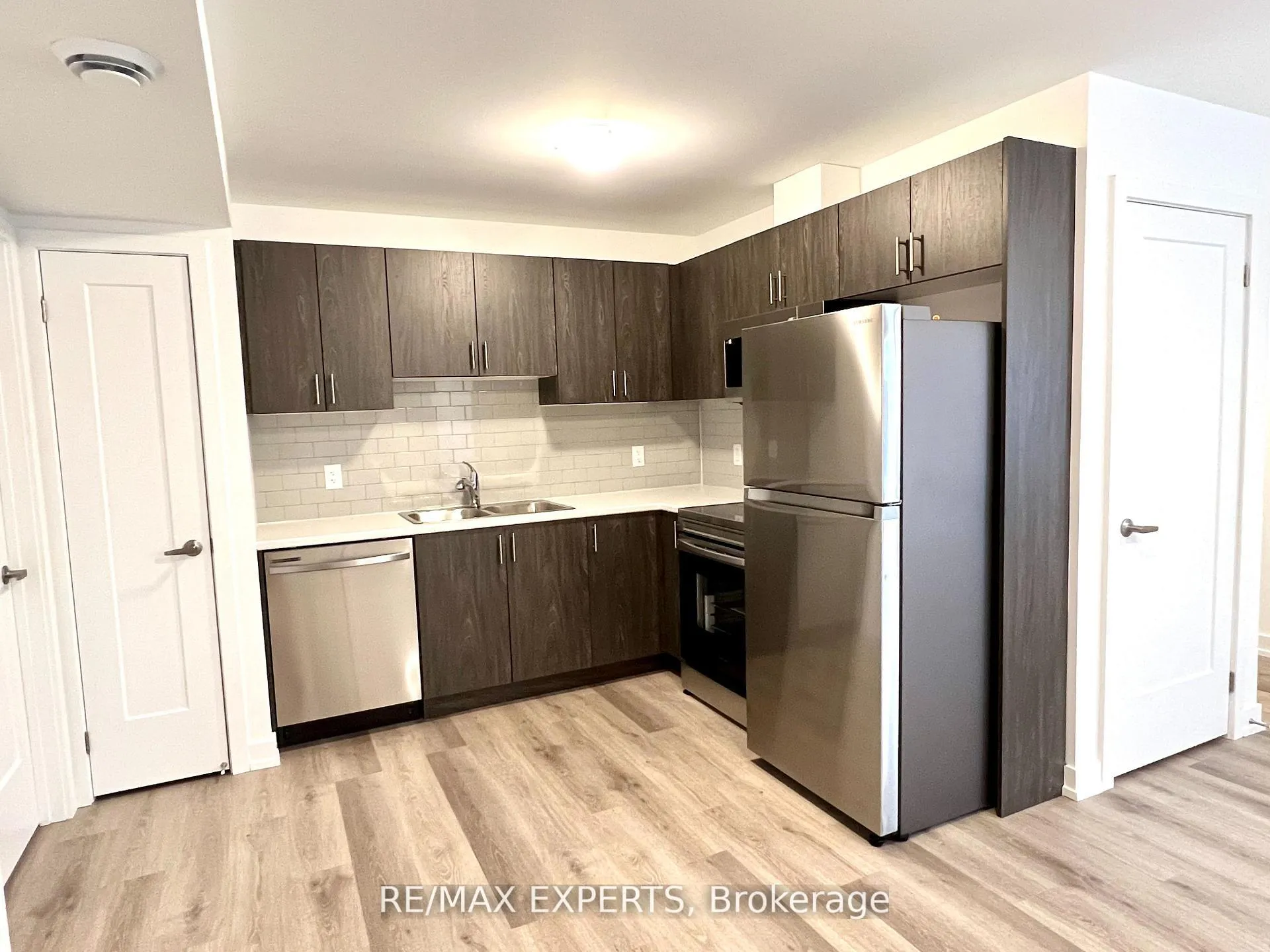Photo 2 of Unit 534, 4263 Fourth Avenue, Niagara Falls, Downtown — HOMEH