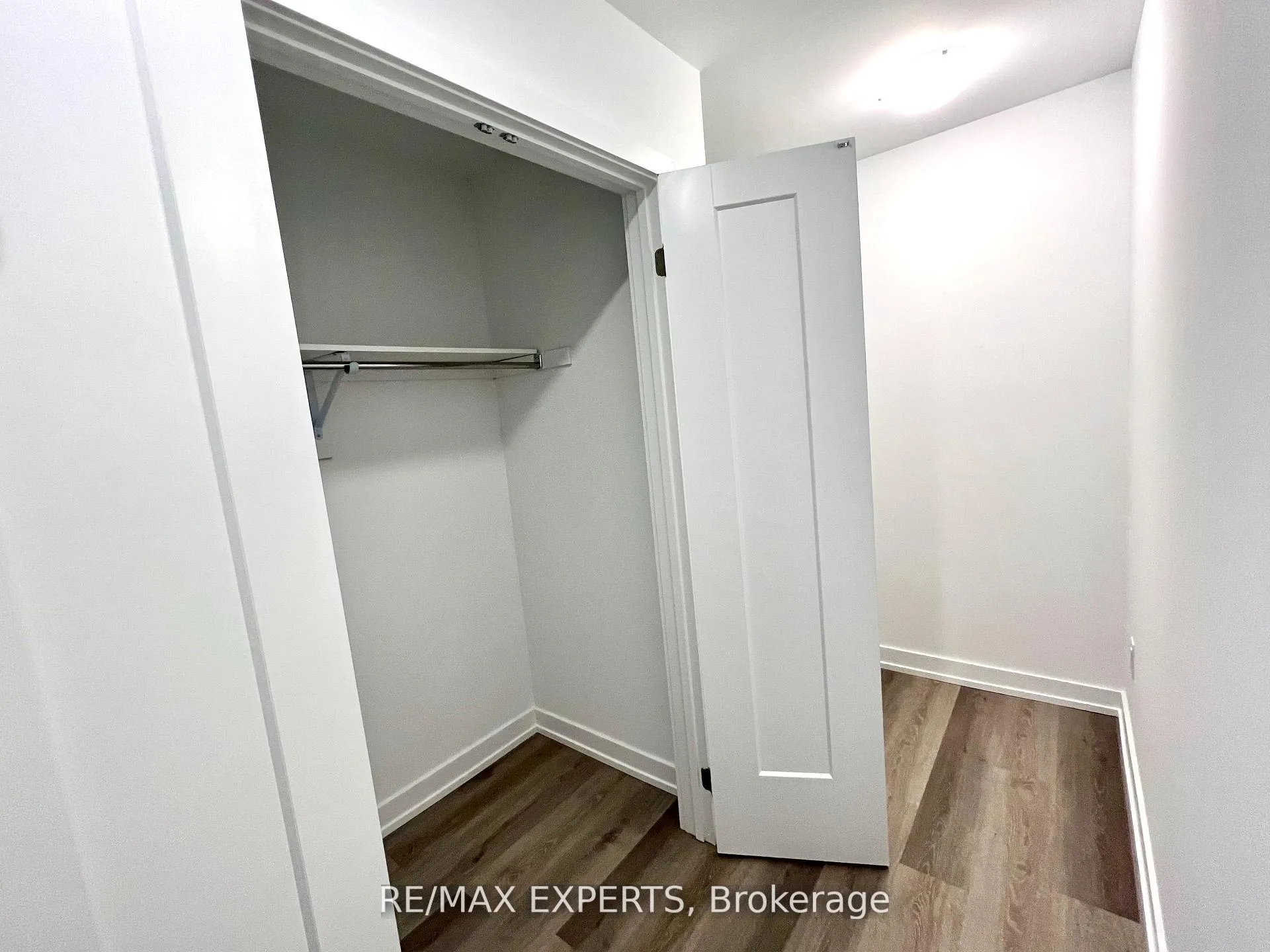 Photo 8 of Unit 534, 4263 Fourth Avenue, Niagara Falls, Downtown — HOMEH