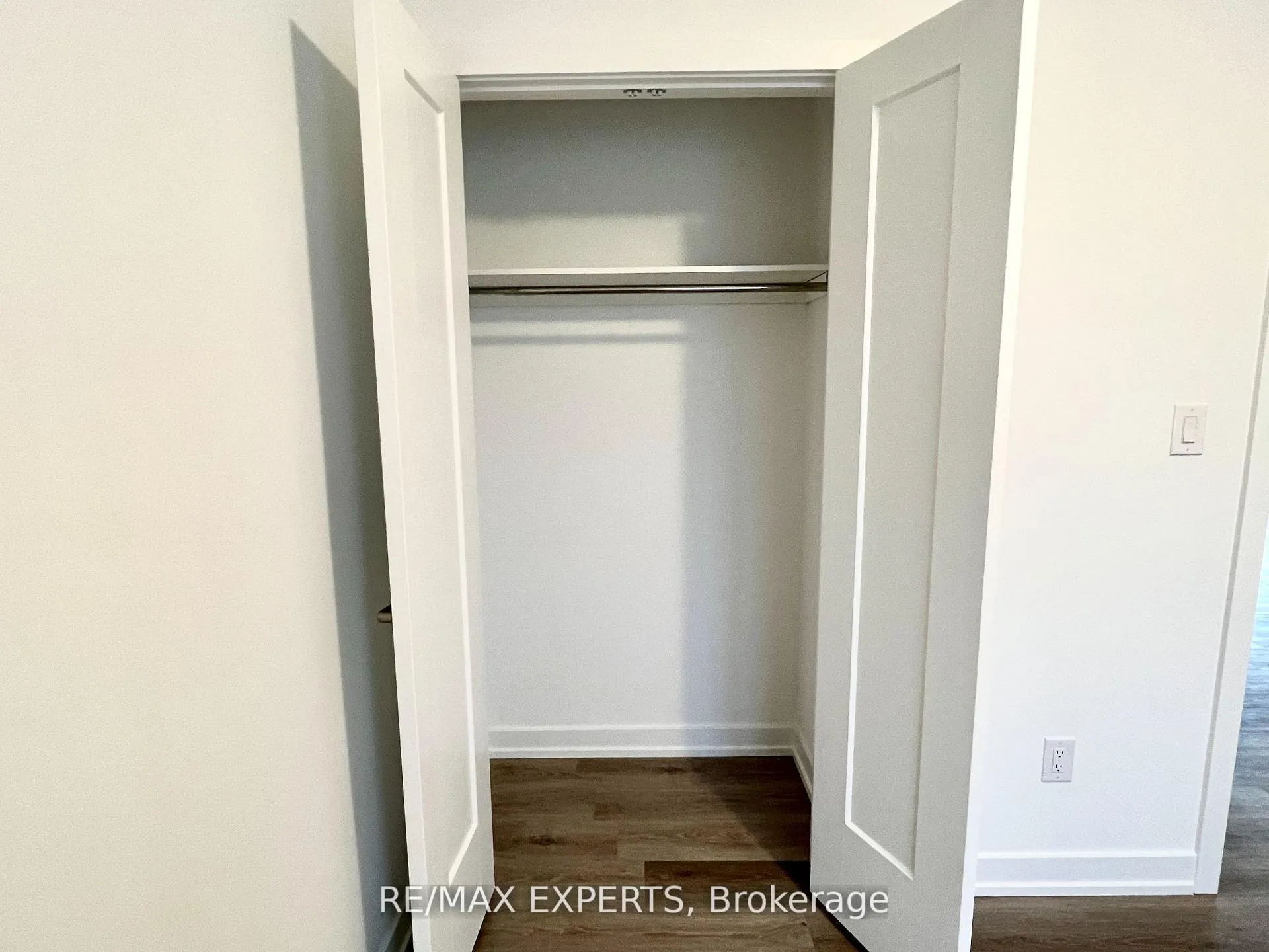 Photo 17 of Unit 534, 4263 Fourth Avenue, Niagara Falls, Downtown — HOMEH