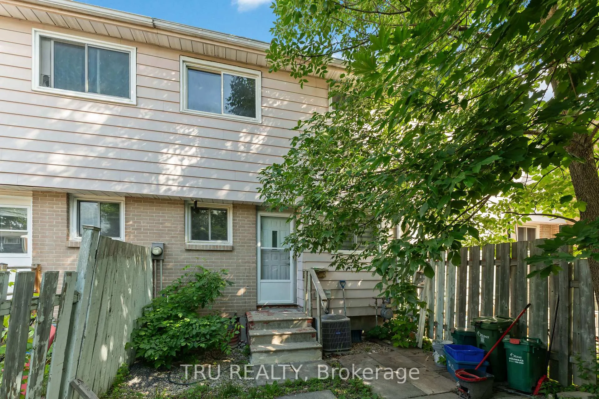 Photo 27 of 950 Meadowlands Drive, Ottawa, Carleton Heights — HOMEH