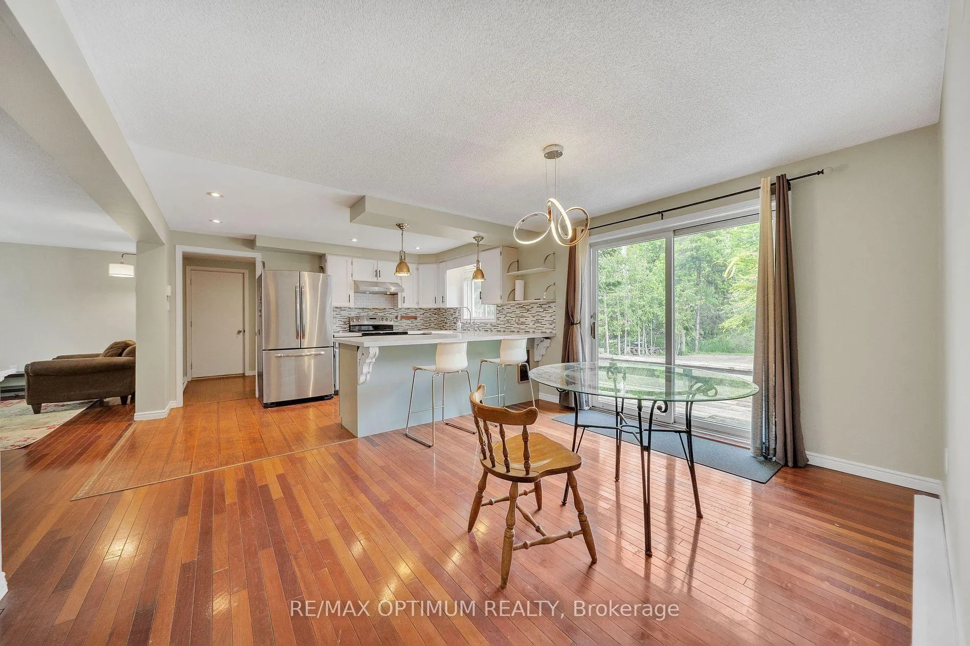 Photo 10 of 8295 Creditview Road, Brampton, Credit Valley — HOMEH